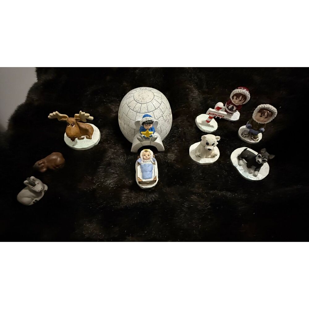 Alaskan Eskimo Nativity Set Figurine Inuit Style Resin‎ Christmas Decor